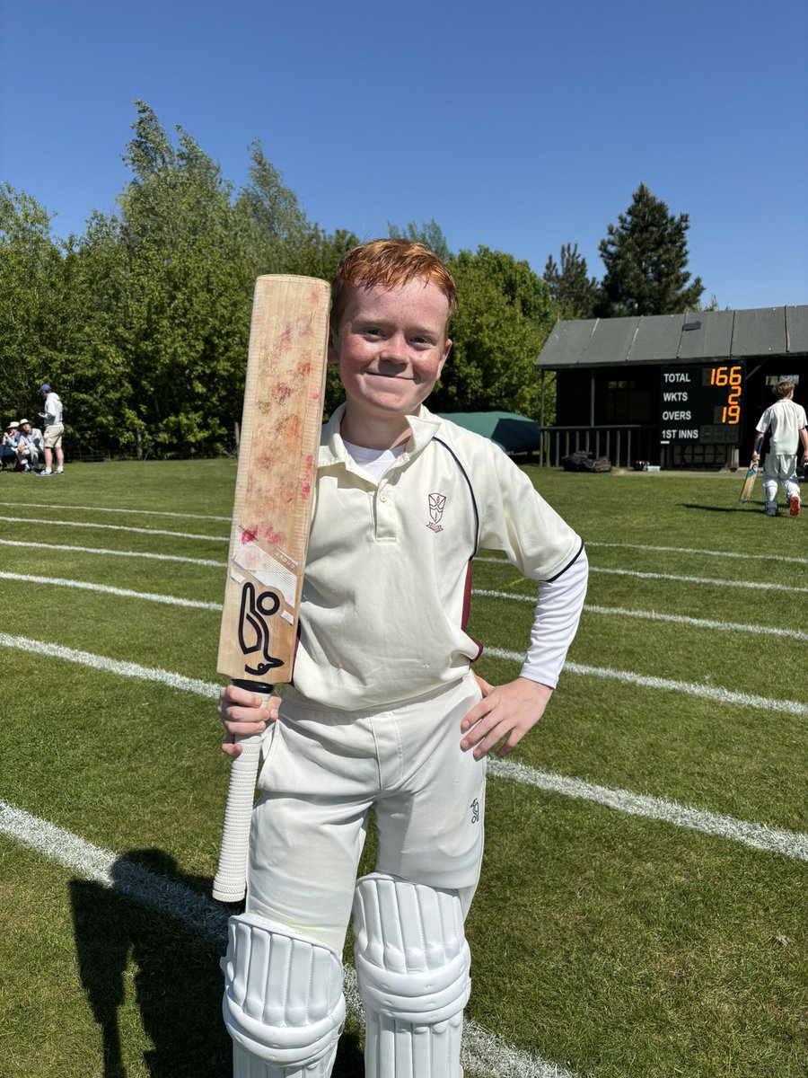 Congratulations to Luca C (8Pl) who scored a superb 102* this morning against Spratton Hall! 👏🏻👏🏻