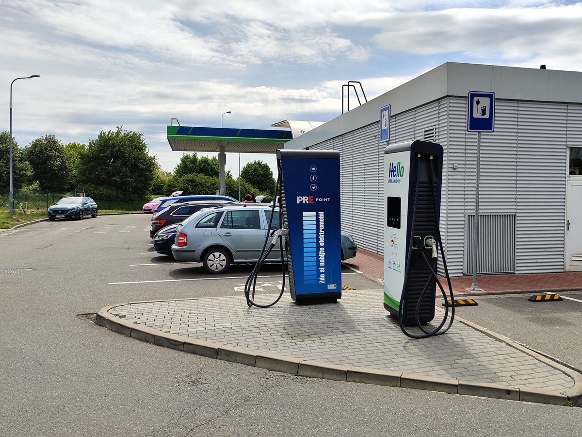 EV Nabíjení tweet media