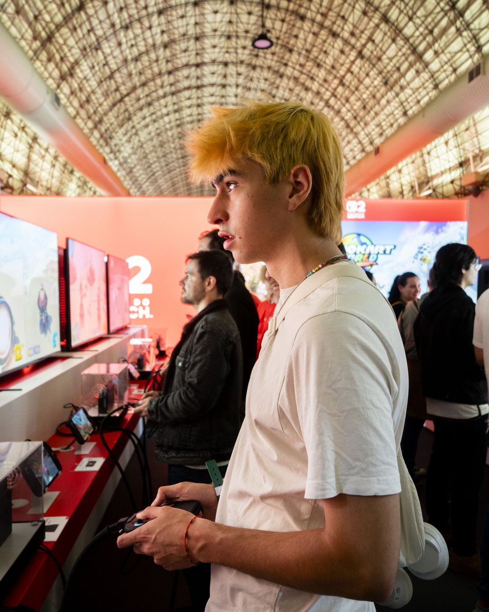 Nintendo España tweet media