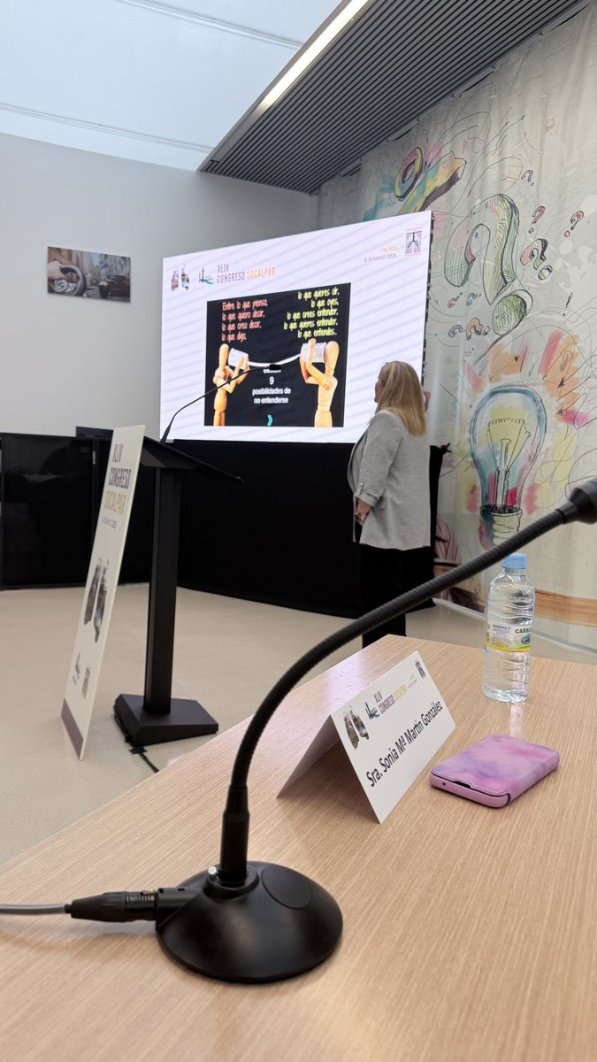 #44congresosocalpar

Programa de enfermería y fisioterapia.

🗣️ Habilidades de comunicación con el paciente respiratorio 
Ponente: Sonia María Martín González 
<a href="/SeparRespira/">SeparRespira</a> <a href="/separpacientes/">Separ Pacientes</a> <a href="/FISIOSEPAR/">Fisioterapia SEPAR</a> <a href="/Socalpar/">Socalpar</a>
