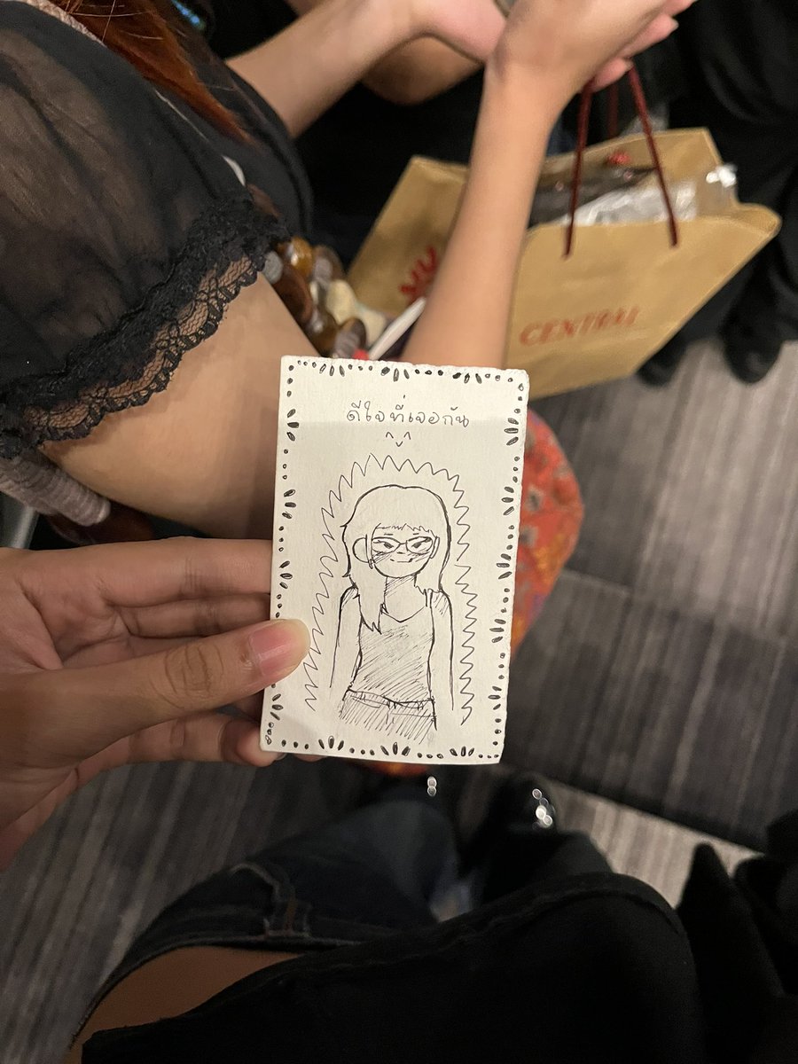 taivshral's tweet photo. https://t.co/KhKLWwOEmU