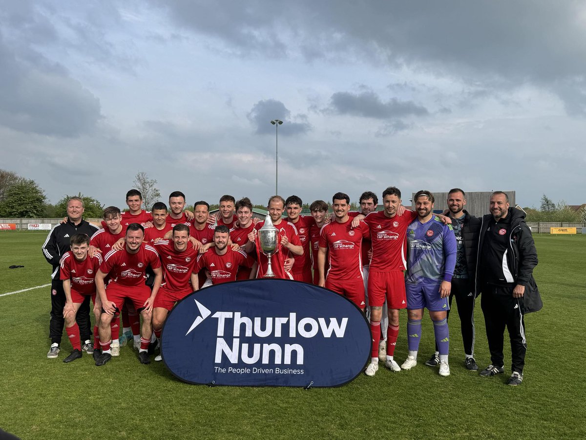 Relive our First Division North title win last season with photos and videos at the links below!

#WeAreRovers

facebook.com/media/set/?set…

facebook.com/media/set/?set…