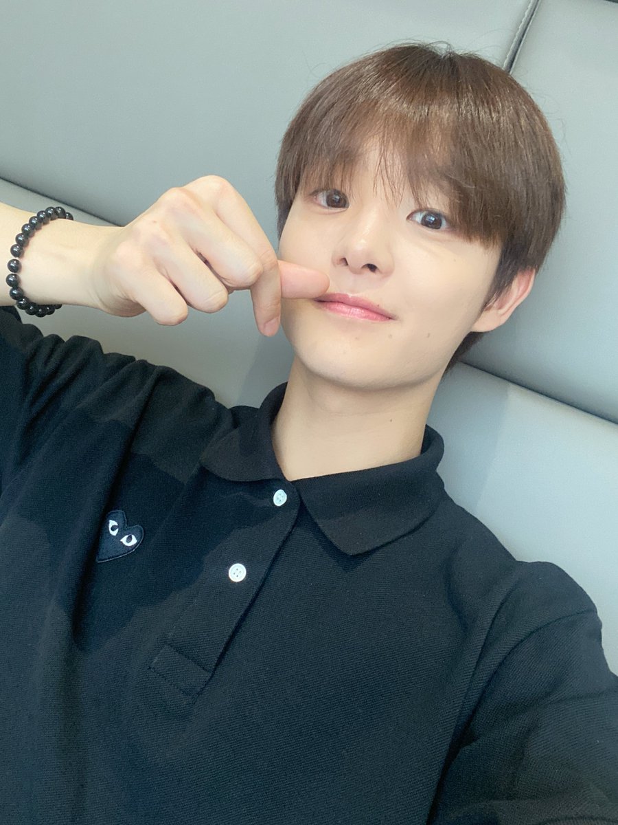 lijenxct's tweet photo. Adek gemes kesayangan saya @sunghounn @ningningeo @szoarin @ningyizhuofc @wonyoungun @Jjannagz @Tokunnoyushi @itzyuca @haaewonz @hayru @lizkimx + nuna cantik @landixli @dailluwa + bestie @yuwjimiin @junkyumie https://t.co/TUQd1aiBU0