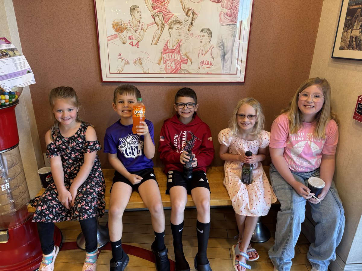 Jan Kehrt (@jkehrt_sce) on Twitter photo These SCE Major Saver top winners had so much fun on their limo ride to Mozzi’s Pizza! Thank you New Palestine Foundation! <a href="/SCEMrDehr/">SCE Assistant Principal</a> <a href="/NewPalCS/">New Palestine Community Schools</a> These SCE Major Saver top winners had so much fun on their limo ride to Mozzi’s Pizza! Thank you New Palestine Foundation! <a href="/SCEMrDehr/">SCE Assistant Principal</a> <a href="/NewPalCS/">New Palestine Community Schools</a>