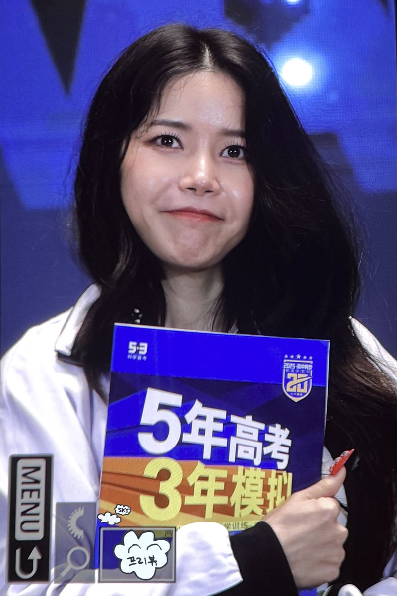 250510 광저우 팬사인회 프리뷰

귀여…

#마마무 #솔라 #Mamamoo #Solar