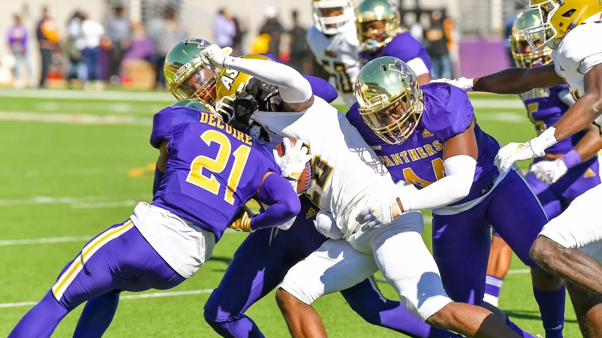 James Foster III (@2wayfoster) on Twitter photo Honored to receive an offer from Prairie View A&M University <a href="/CoachJayWalker/">Jay Walker</a>
<a href="/TheCoachPaul7/">Leon Paul III</a>
<a href="/LancasterFBwebo/">Lancaster Football</a> Honored to receive an offer from Prairie View A&M University <a href="/CoachJayWalker/">Jay Walker</a>
<a href="/TheCoachPaul7/">Leon Paul III</a>
<a href="/LancasterFBwebo/">Lancaster Football</a>