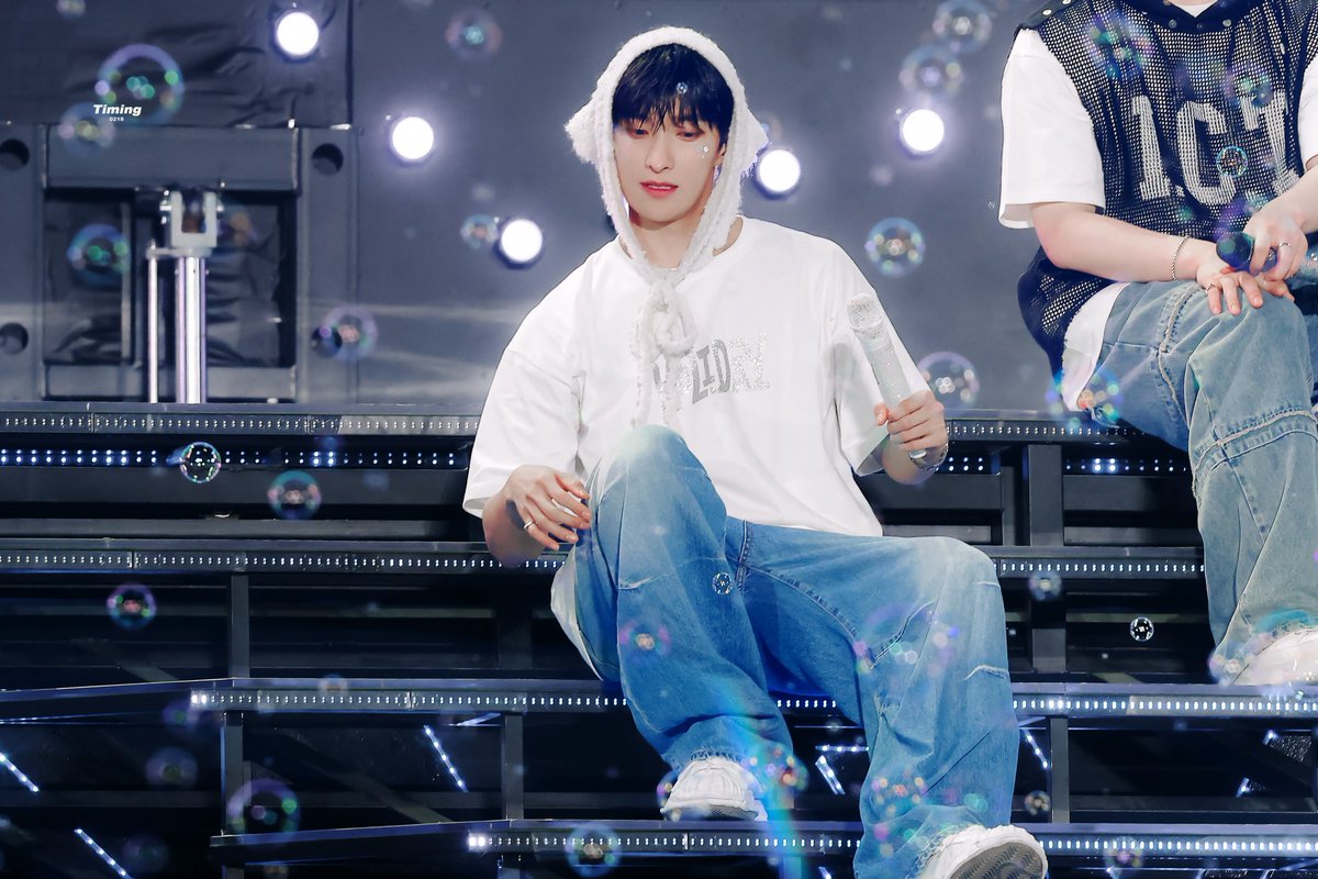 타이밍 tweet media