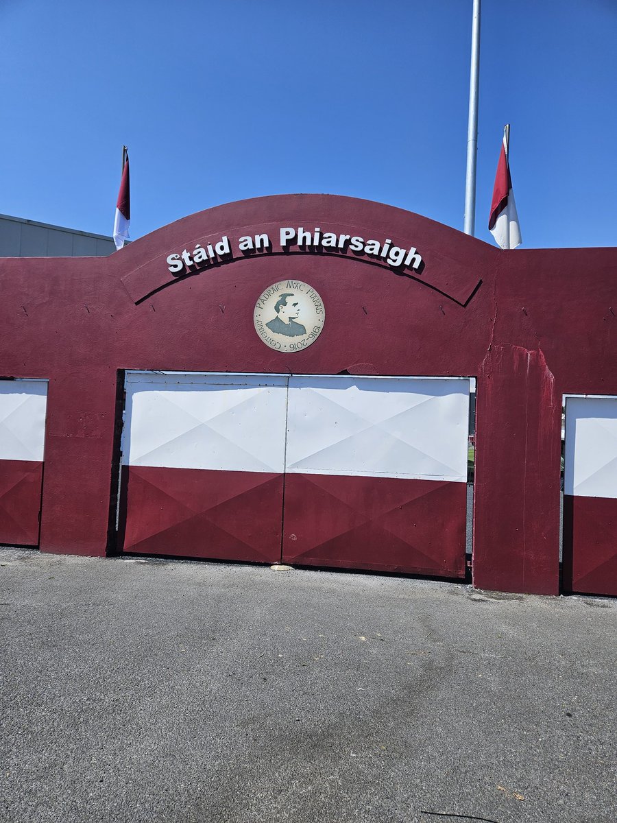 Tá muid ann <a href="/SportRnaG/">RnaG Spórt</a>
<a href="/Galway_GAA/">Galway GAA Official</a> v <a href="/OfficialWexGAA/">Wexford GAA</a> i gCraobh Shinsir iomána Laighean i Stáid an Phiarsaigh
Beo ar <a href="/RTERnaG/">Raidió na Gaeltachta</a> ag 3:15