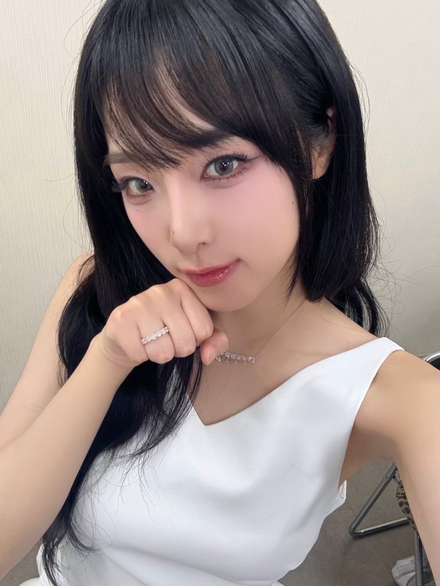 최예나 tweet media
