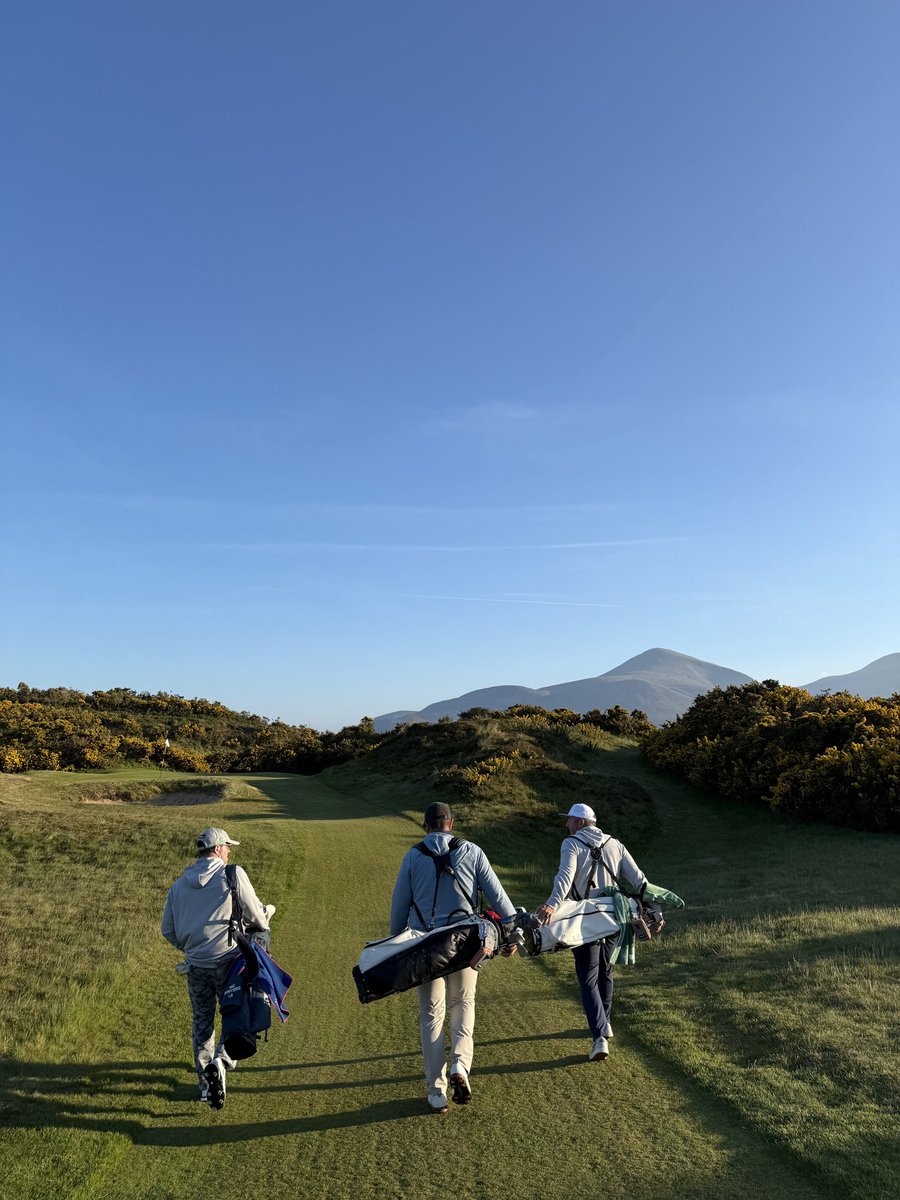 Absolute gem of a day <a href="/RCDgolfclub/">Royal County Down</a> 

#NoFilter
