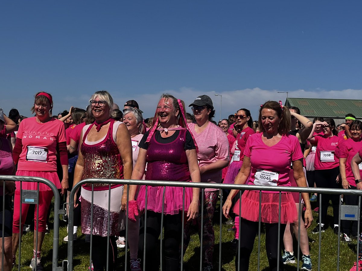 Cornwall Race for Life tweet media