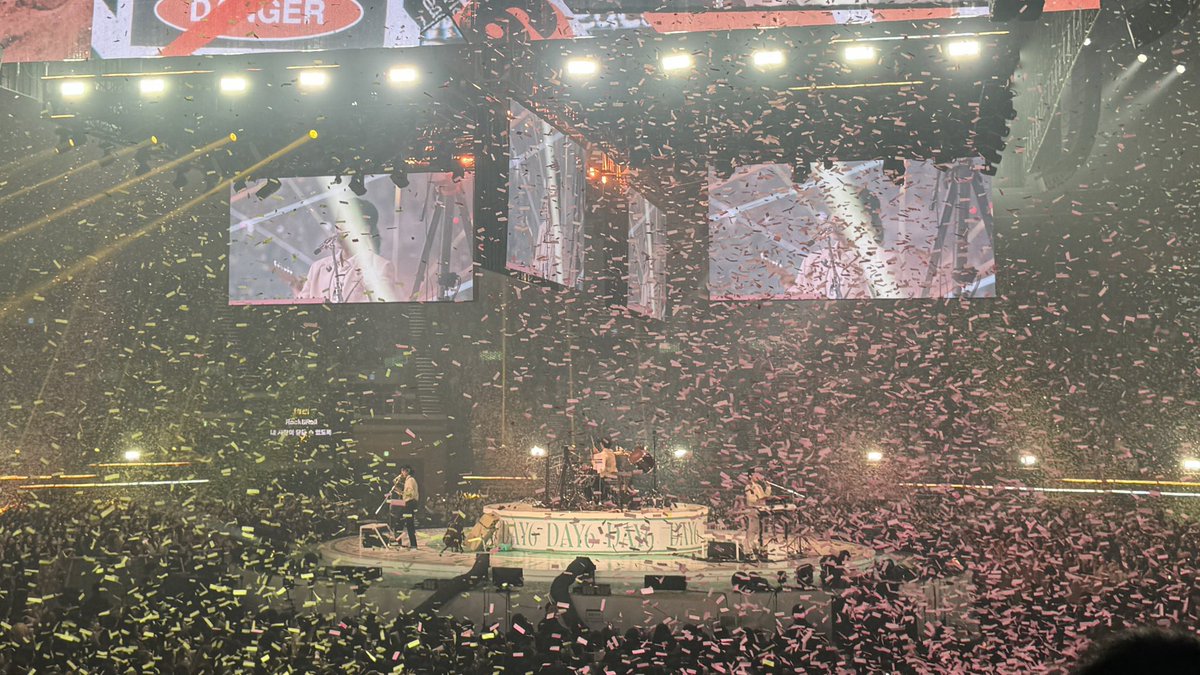 오늘도 물감 한가득〰️