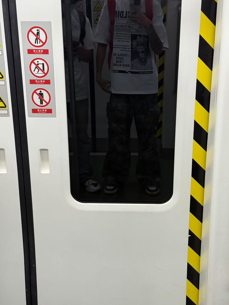 晚安小小怪 tweet media