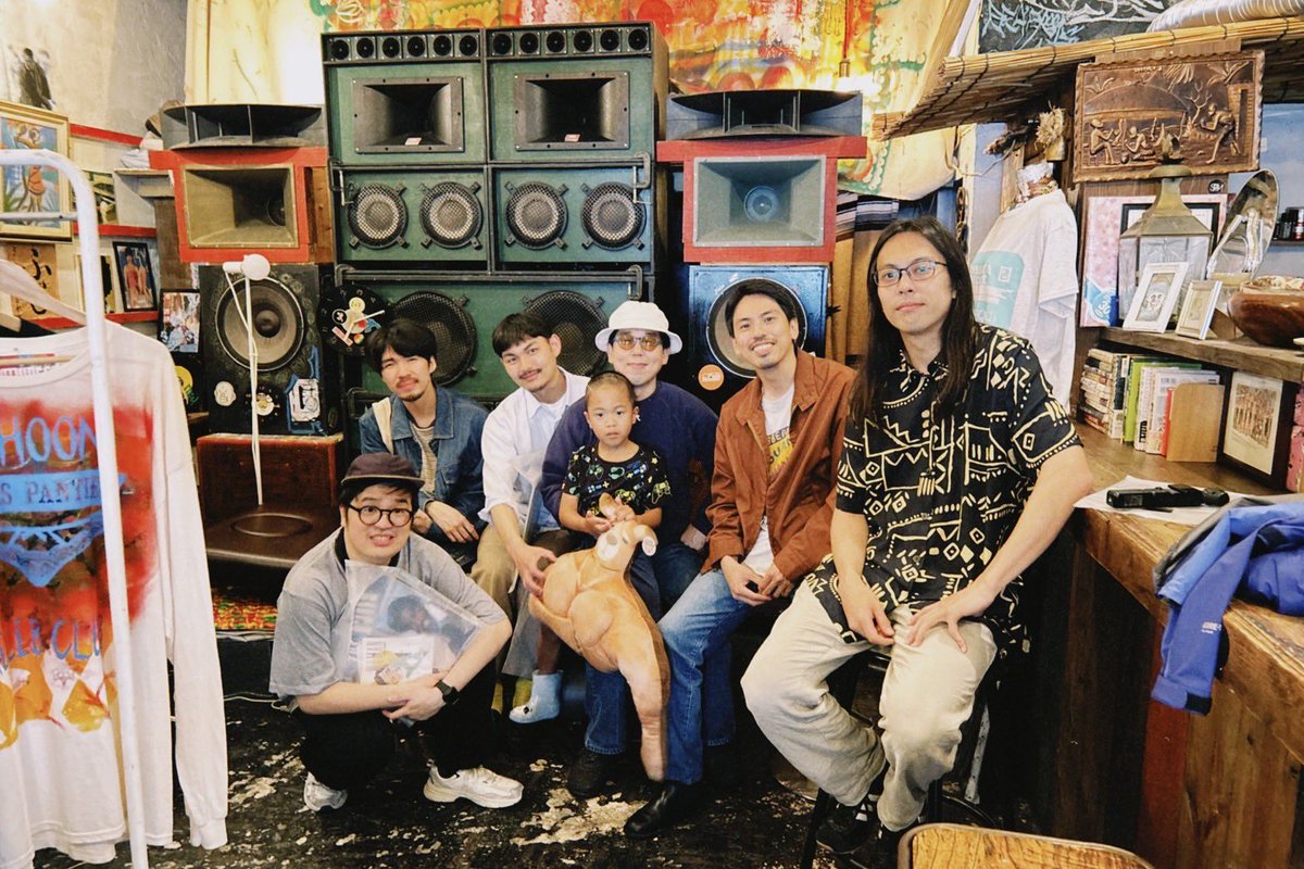 neveryoungbeach's tweet photo. 10th anniversary TOUR
DAY 8｜沖縄 音市場
沖縄公演にお越しいただいたみなさん、ありがとうございました！

[Live Info]
日本武道館公演
最速先行予約受付中！
4月28日(月) 21:00〜5月19日(月) 23:59
https://t.co/k1lhxh8ynd
 
Next up…Tokyo
05.16 Fri
東京｜WWWX

#ネバヤン武道館
#ネバヤン https://t.co/2GQG9Lw0FM