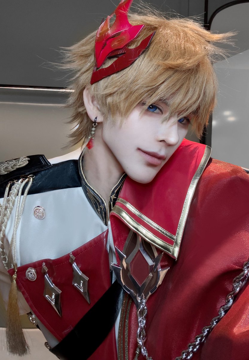 达达利亚。

#cosplay #tartaglia