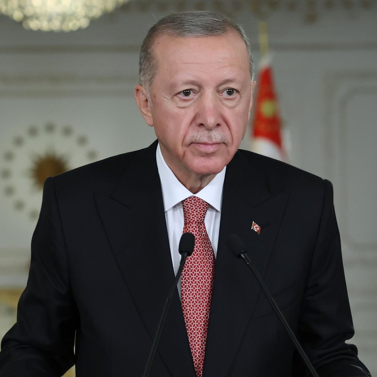 Erdoğan: “Kadına karşı şiddetle mücadelede sıfır tolerans ilkesinde kararlılıkla hareket ediyoruz.”