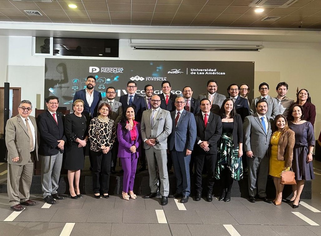 Daniel Gallegos H (@dan_gahe) on Twitter photo Es un honor compartir la membresía a una organización tan prestigiosa como <a href="/procesalecuador/">Instituto Ecuatoriano de Derecho Procesal</a>: un grupo de queridos amigos, colegas y maestros apasionados por esta disciplina. Gracias a <a href="/jolismazon/">Jorge Luis Mazón</a> y todo el equipo de organización del IV Congreso por un evento de tan alto nivel. Es un honor compartir la membresía a una organización tan prestigiosa como <a href="/procesalecuador/">Instituto Ecuatoriano de Derecho Procesal</a>: un grupo de queridos amigos, colegas y maestros apasionados por esta disciplina. Gracias a <a href="/jolismazon/">Jorge Luis Mazón</a> y todo el equipo de organización del IV Congreso por un evento de tan alto nivel.
