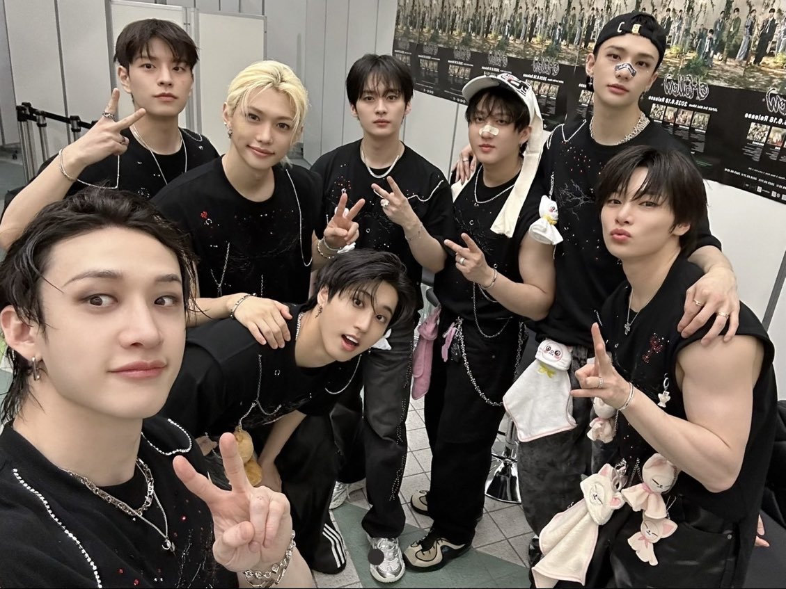 SEUNGM1NE's tweet image. OT8 SELCA 🥹❤️