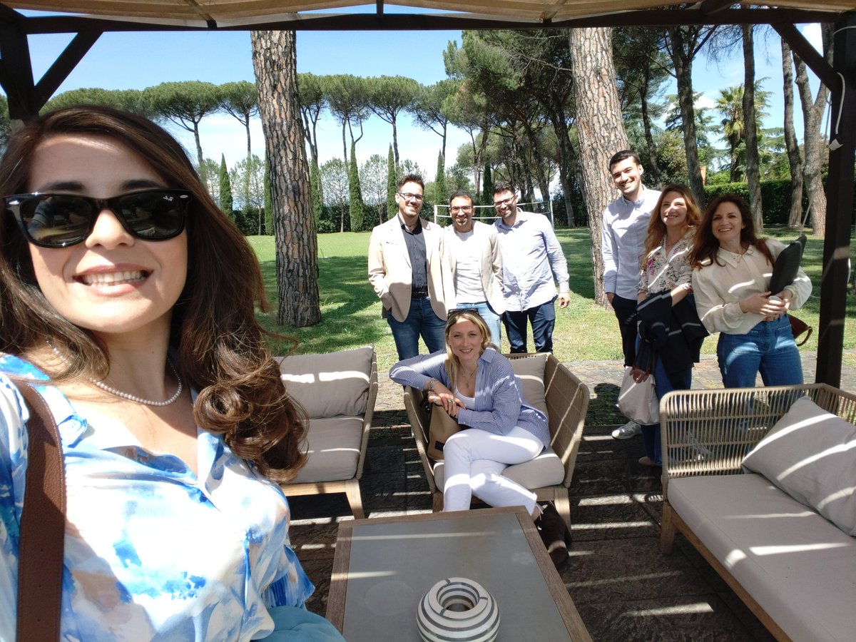 Mariantonia Nacchio (@mariantonianac1) on Twitter photo È sempre magnifico vivere l'esperienza di Young Molecular Pathology 🔥
Formazione, socialità e networking in un posto meraviglioso 🏡
Addio YMP, anche grazie a te siamo cresciuti 💕
Non vediamo l'ora di conoscere il vostro nuovo format 🎯
<a href="/UmbertoMalapel1/">Umberto Malapelle</a> & Caterina Marchiò È sempre magnifico vivere l'esperienza di Young Molecular Pathology 🔥
Formazione, socialità e networking in un posto meraviglioso 🏡
Addio YMP, anche grazie a te siamo cresciuti 💕
Non vediamo l'ora di conoscere il vostro nuovo format 🎯
<a href="/UmbertoMalapel1/">Umberto Malapelle</a> & Caterina Marchiò