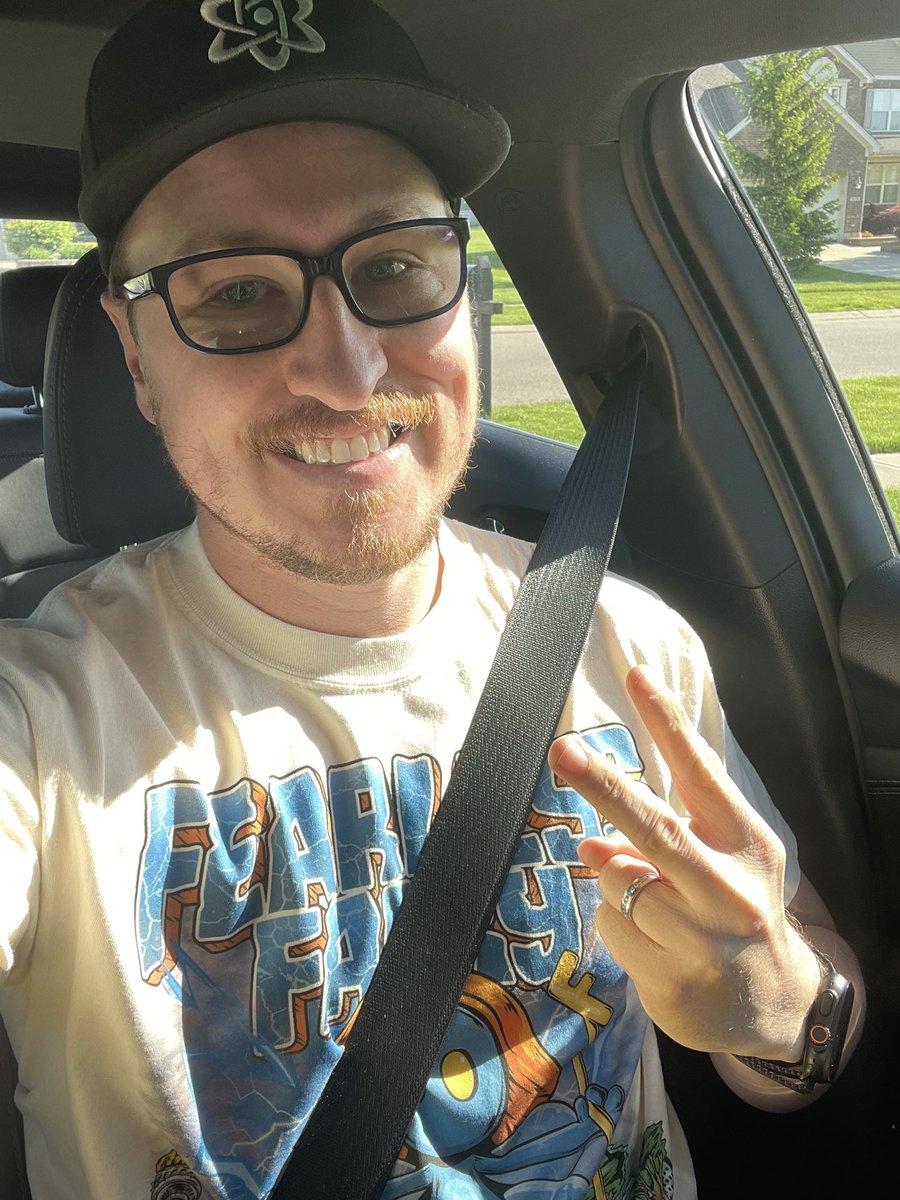 On my way to Columbus if you see a guy wearing this hat with a fearless fairy shirt say hi.