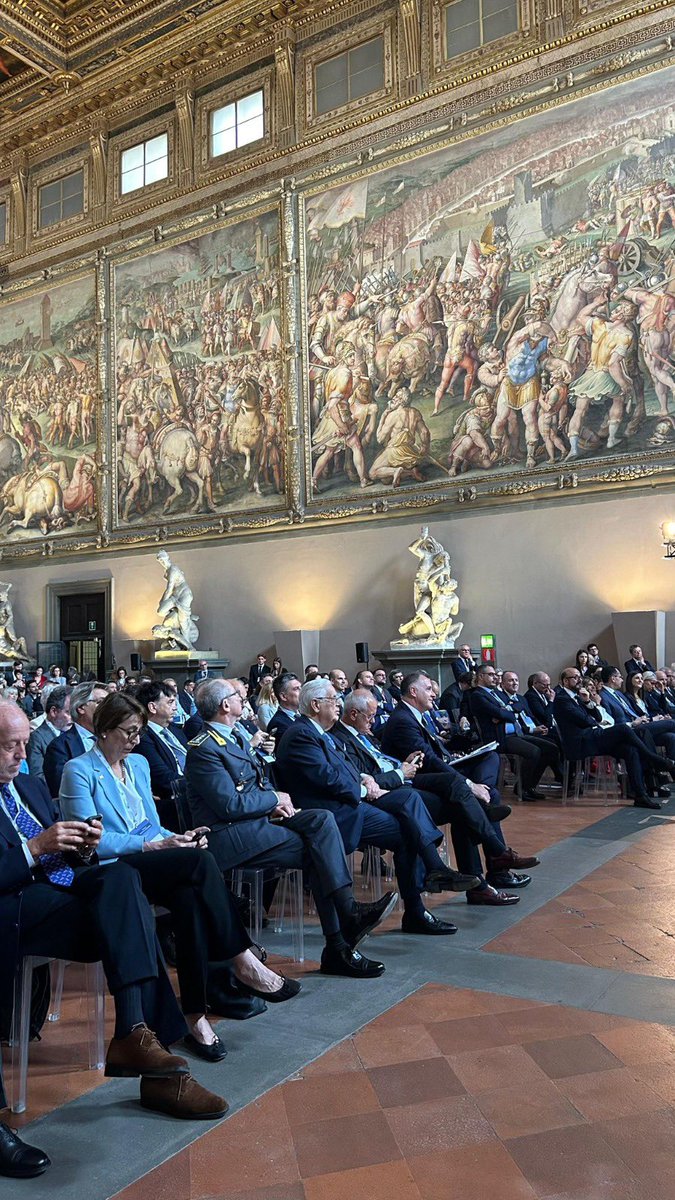 Confindustria's tweet photo. Si è concluso oggi il #Forum di #PiccolaIndustria, un appuntamento intenso e partecipato che ha posto al centro del dibattito uno dei temi più strategici per le nostre imprese: la #sicurezza – energetica, digitale, industriale e ambientale – come fattore chiave per rafforzare la #resilienza e la #competitività delle #PMI italiane, in un contesto globale segnato da instabilità e profonde trasformazioni.