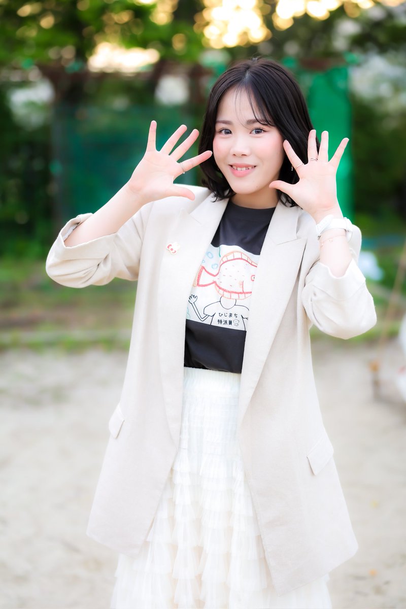 rmahoo_y3hkpl's tweet image. 2025/5/10
城下かれい祭り
@日出小学校特設ステージ
#生野朱音 ちゃん
#どう撮ってもカワイイあーちゃん最強説
#日出町観光親善大使
#MINEプロダクション
#ファインダー越しの私の世界
#写真好きな人と繋がりたい
#写真撮ってる人と繋がりたい
#portrait
#ポートレート
#キリトリセカイ