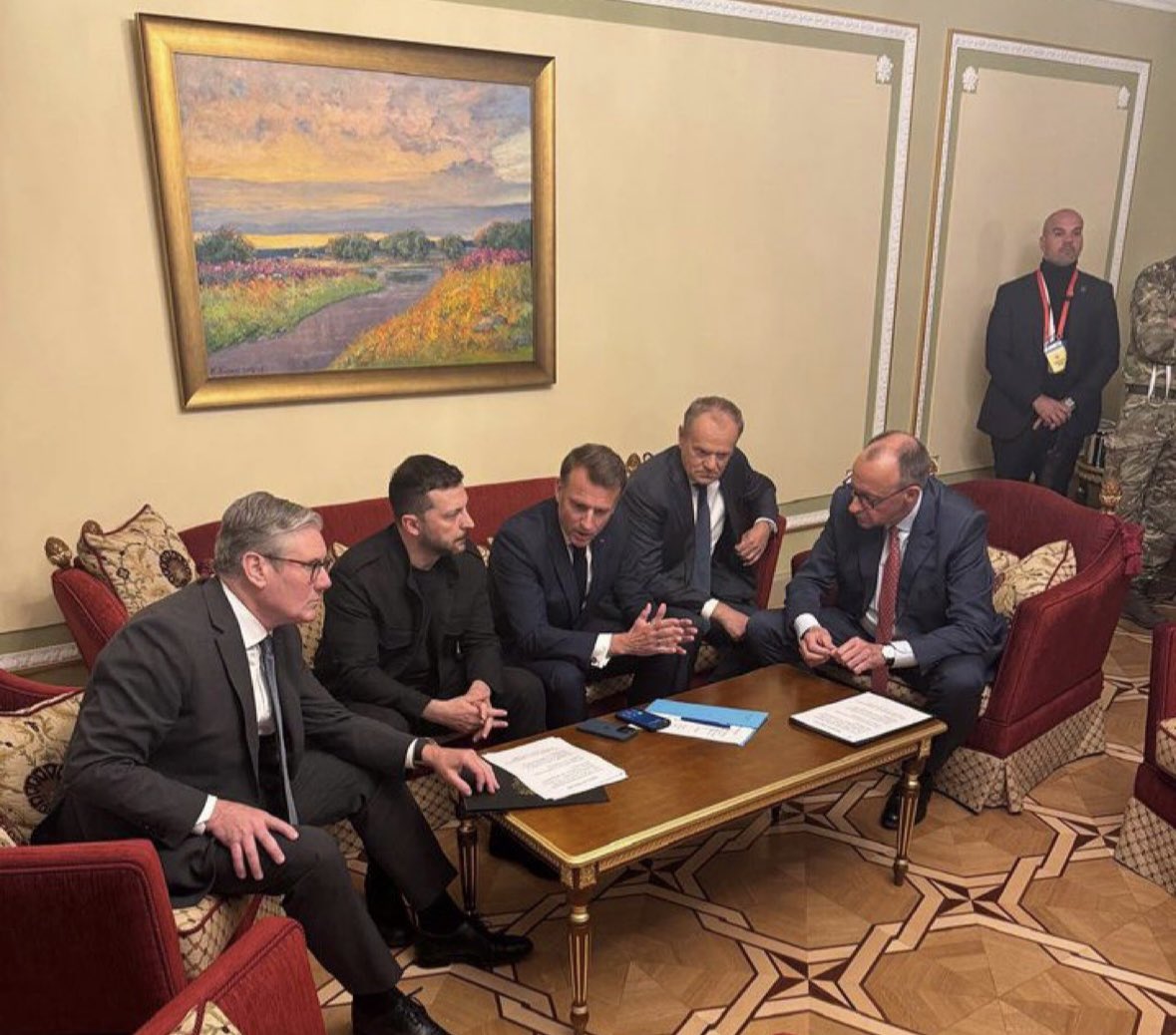 Victory Day.  The Emperors of Eurasia and the Democrats of Euroatlantica.  The Control World and the Open World

Our world in two pictures