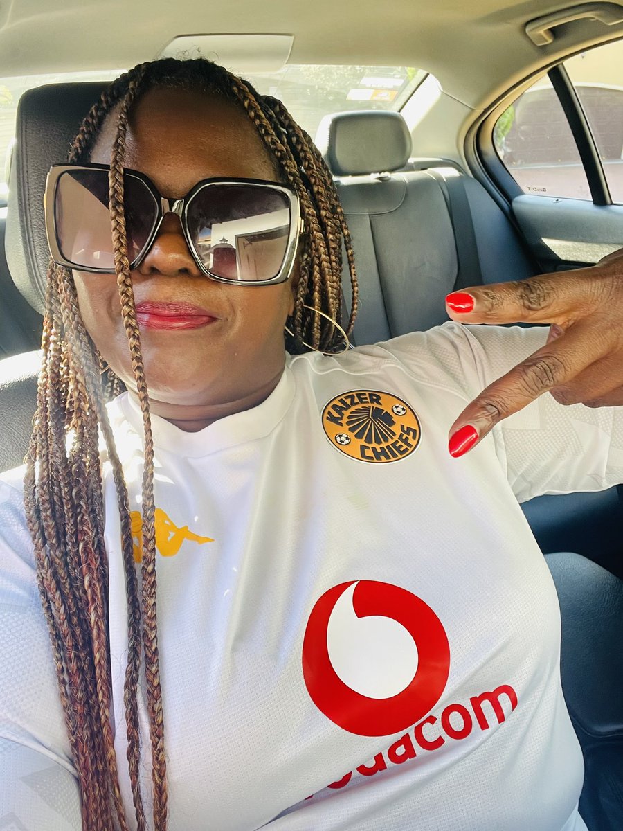 PhathekaPat's tweet image. ✌🏽✌🏽✌🏽✌🏽🖤💛🖤💛 
#Amakhosi4Life #KaizerChiefs #SowetoDerby #NedbankCup2025