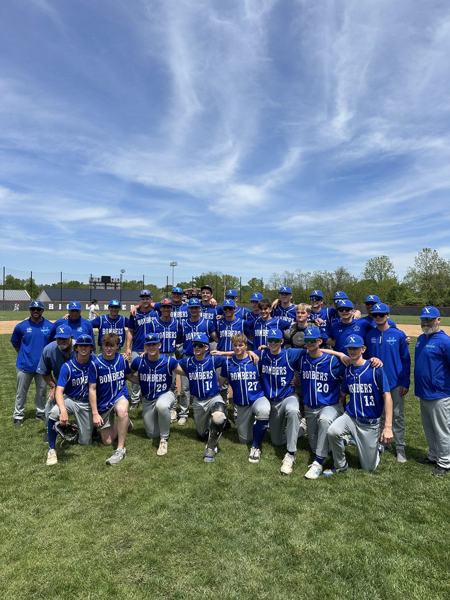 BOMBERS WIN!
Jack Ryan gives the Bombers 6 strong innings and gets the win, Tommy Jewell shuts the door in the 7th to record the save.

St. Xavier - 5
Oak Hills - 2

Next Game: Senior Day vs Talawanda
Monday at 5pm

#GoBombers | #AMDG
