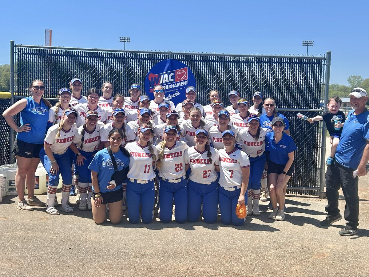 UW-Platteville Athletics (@uwp_pioneers) on Twitter photo All smiles (mostly 😂) after advancing to the CHAMPIONSHIP GAME!!!!!
Make sure to tune in at 4 p.m.
letsgopioneers.com/composite?d=20…
<a href="/UWPlattSoftball/">UW-Platteville Softball</a> <a href="/uwplatteville/">UW-Platteville</a> <a href="/wiacsports/">WIAC</a> All smiles (mostly 😂) after advancing to the CHAMPIONSHIP GAME!!!!!
Make sure to tune in at 4 p.m.
letsgopioneers.com/composite?d=20…
<a href="/UWPlattSoftball/">UW-Platteville Softball</a> <a href="/uwplatteville/">UW-Platteville</a> <a href="/wiacsports/">WIAC</a>