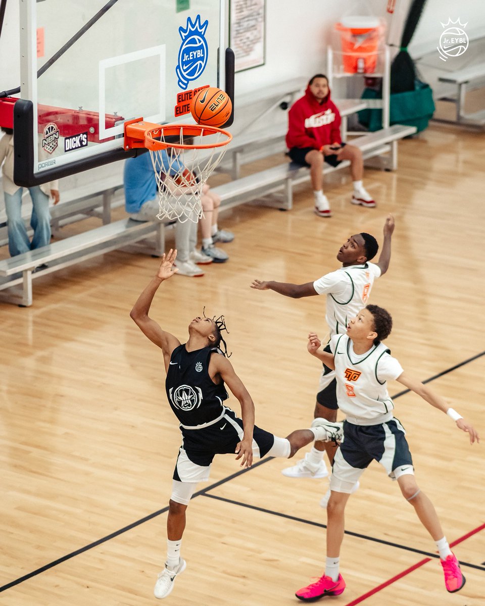 NikeEYB's tweet image. 𝑫𝒂𝒚 2. 𝑳𝒆𝒕’𝒔 𝑮𝒆𝒕 𝑰𝒕 🔥

📍𝘋𝘳𝘰𝘱𝘴 𝘧𝘳𝘰𝘮 𝘋𝘦𝘭𝘢𝘸𝘢𝘳𝘦, 𝘈𝘭𝘢𝘣𝘢𝘮𝘢, 𝘢𝘯𝘥 𝘓𝘈

#JrEYBL | #GameTalks