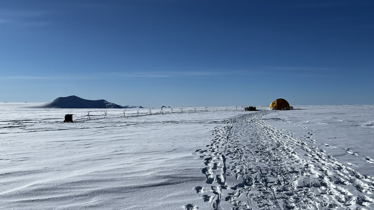 Feiyue Wang (@feiwangum) on Twitter photo Home for the month - Muller Ice Cap, Nunavut, 80 degrees north. <a href="/ceos_um/">Centre for Earth Observation Science</a> <a href="/RiddellFaculty/">UMRiddellFaculty</a> <a href="/um_research/">uManitoba Research</a> <a href="/NSERC_CRSNG/">NSERC / CRSNG</a> <a href="/TIPS_SPIIE/">TIPS_SPIIE</a> Home for the month - Muller Ice Cap, Nunavut, 80 degrees north. <a href="/ceos_um/">Centre for Earth Observation Science</a> <a href="/RiddellFaculty/">UMRiddellFaculty</a> <a href="/um_research/">uManitoba Research</a> <a href="/NSERC_CRSNG/">NSERC / CRSNG</a> <a href="/TIPS_SPIIE/">TIPS_SPIIE</a>