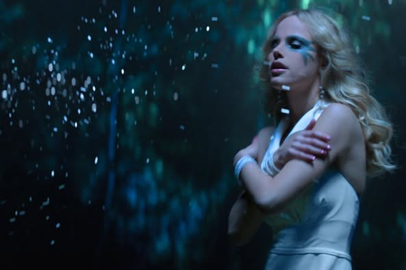 JuanC_Rdgz's tweet photo. 🎬 Happy Birthday Halston Sage 🎂🎬
#HalstonSage #DarkPhoenix #Dazzler #HappyBirthdayHalstonSage https://t.co/0GW1m5ZlgP