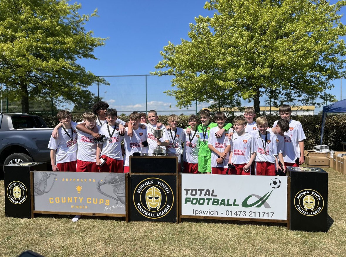 Tamlyn Ward tweet media