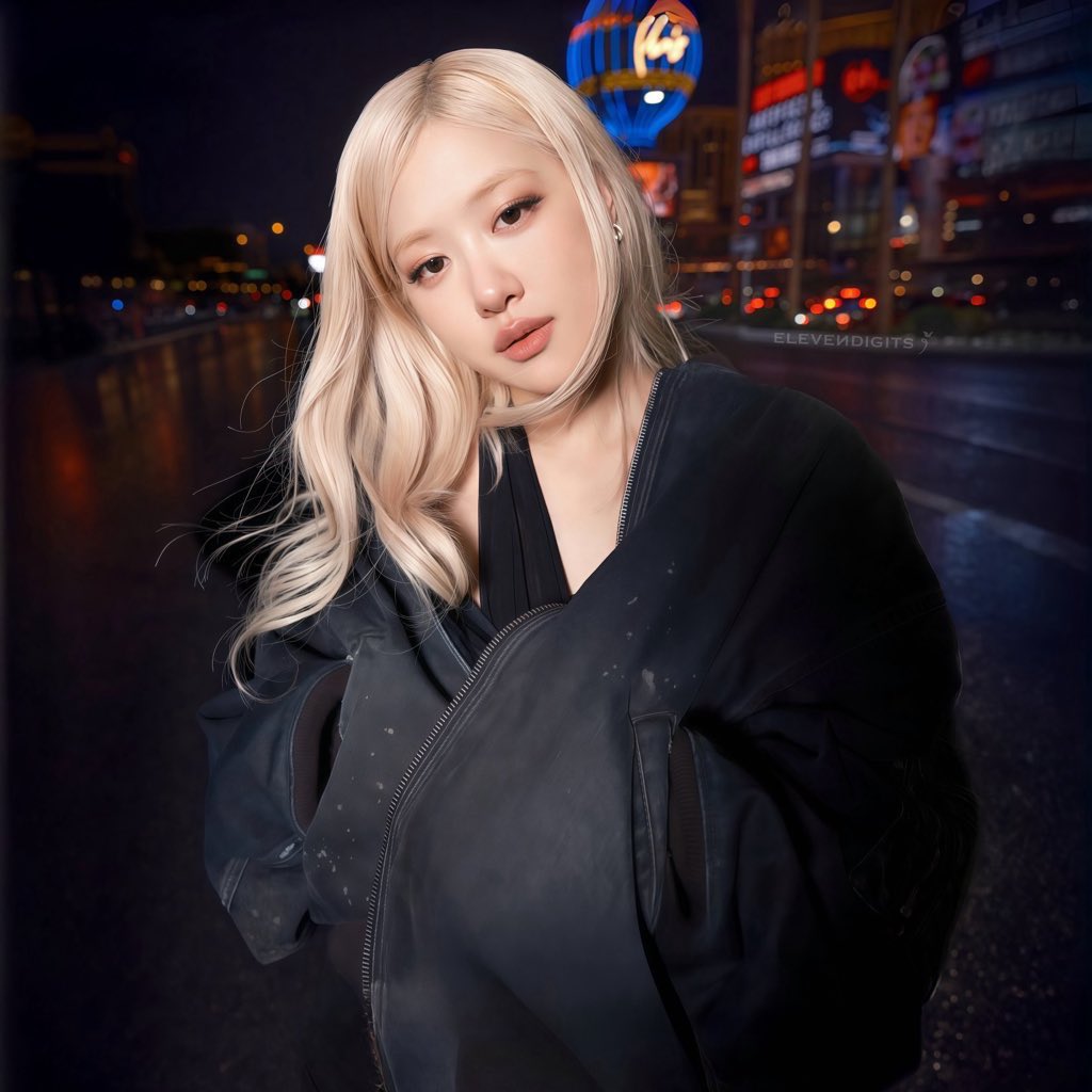 📊 ROSÉ becomes the FIRST K-pop artist in HISTORY to appear in the top 2 of YouTube’s Global Daily Top Music Videos chart twice.

#ROSÉ #로제 #MESSYbyROSÉ #ROSÉ_Messy #ROSÉ_BRUNO_APT <a href="/numberoneHQ/">numberoneHQ</a>