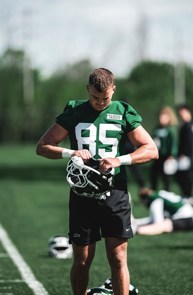 NYJetsTFMedia's tweet image. Mason Taylor in his new #85

#Jets | 📸 @nyjets