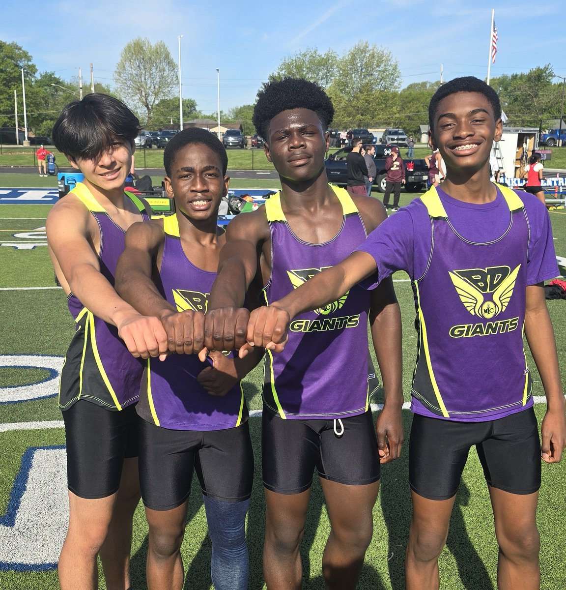 Giants 4x800m relay start the 2025 freshman Marion County Track Championships off well, take runner-up! Congrats  Gio Wilson, Enoch Osineye, Sam Falope and Malcolm Barker!