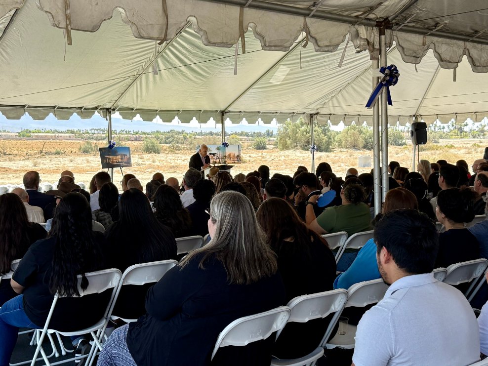 OneFutureCV's tweet image. Excited to celebrate the groundbreaking of the new Student Services &amp;amp; Admin Building at #CSUSB Palm Desert! 🎉 The new center will expand student support, wellness, and academic resources — all key to #StudentSuccess csusb.edu/inside/article…

#CSUSBPDC #OneFutureCV @CSUSBNews