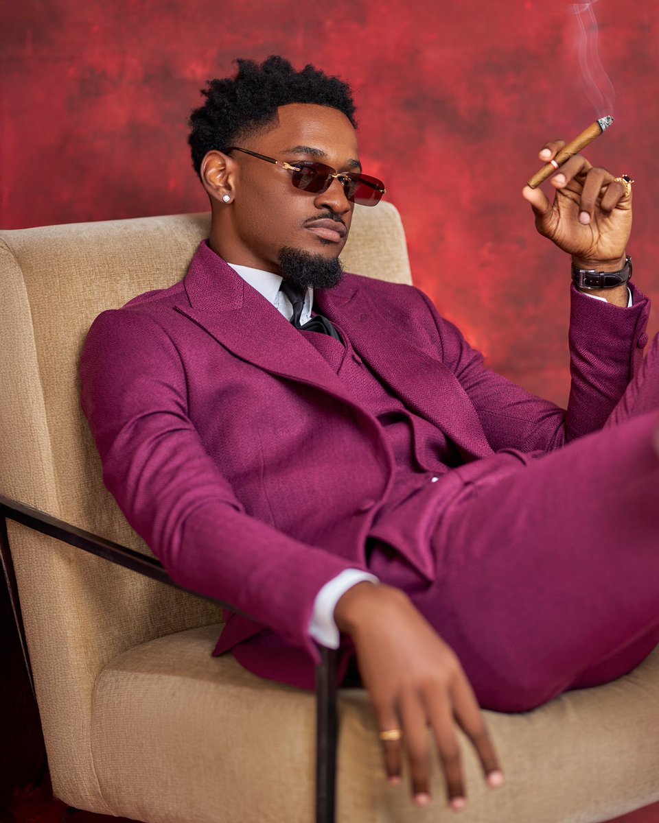 iam_topherJ's tweet image. AMVCA DEBUT. 

Special moment for my brand as well @drmenswearng

Purple as President of ☂️