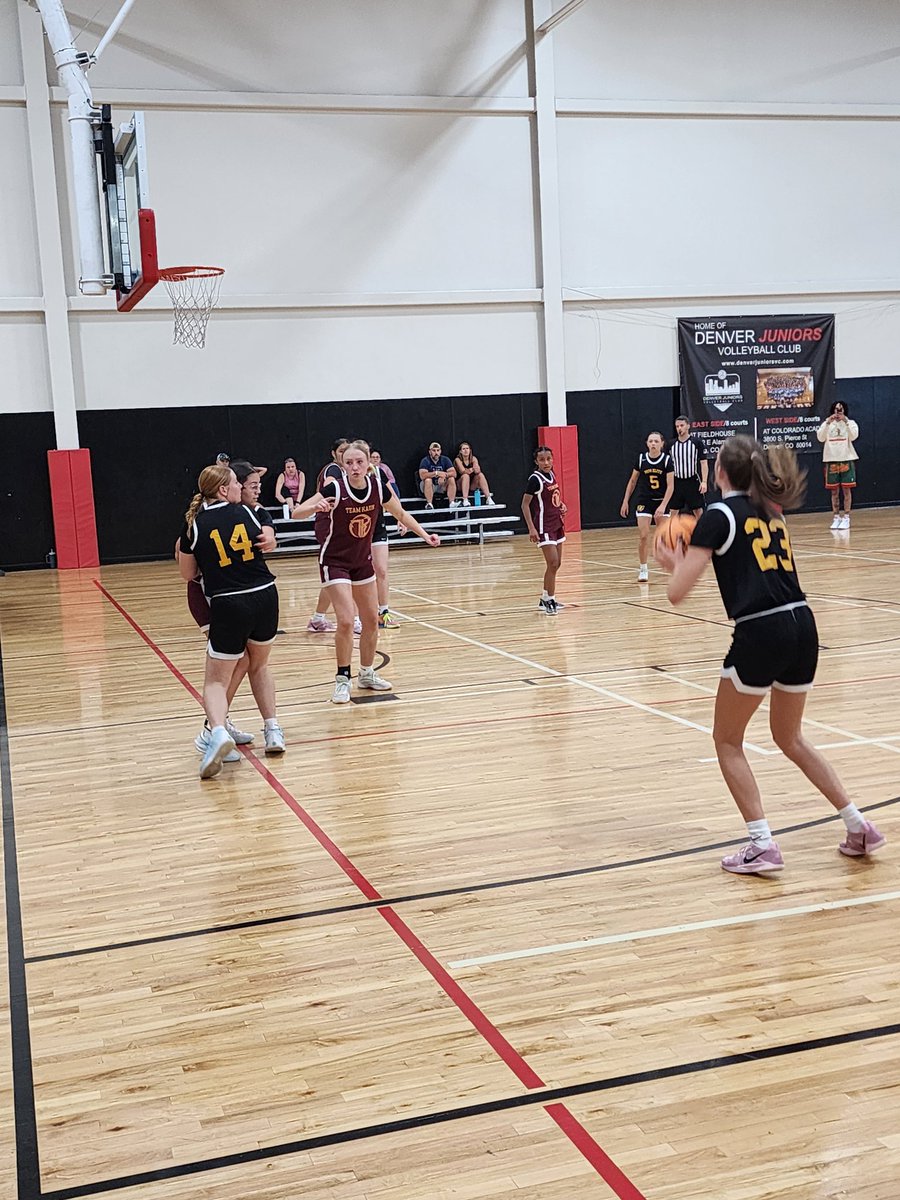 6ft2Queen's tweet photo. Games. Games. Games. @PGHColorado @TeamKaun @PSBEliteGBB @state38bball @BCDenver_WBB https://t.co/egmfxA1QWn