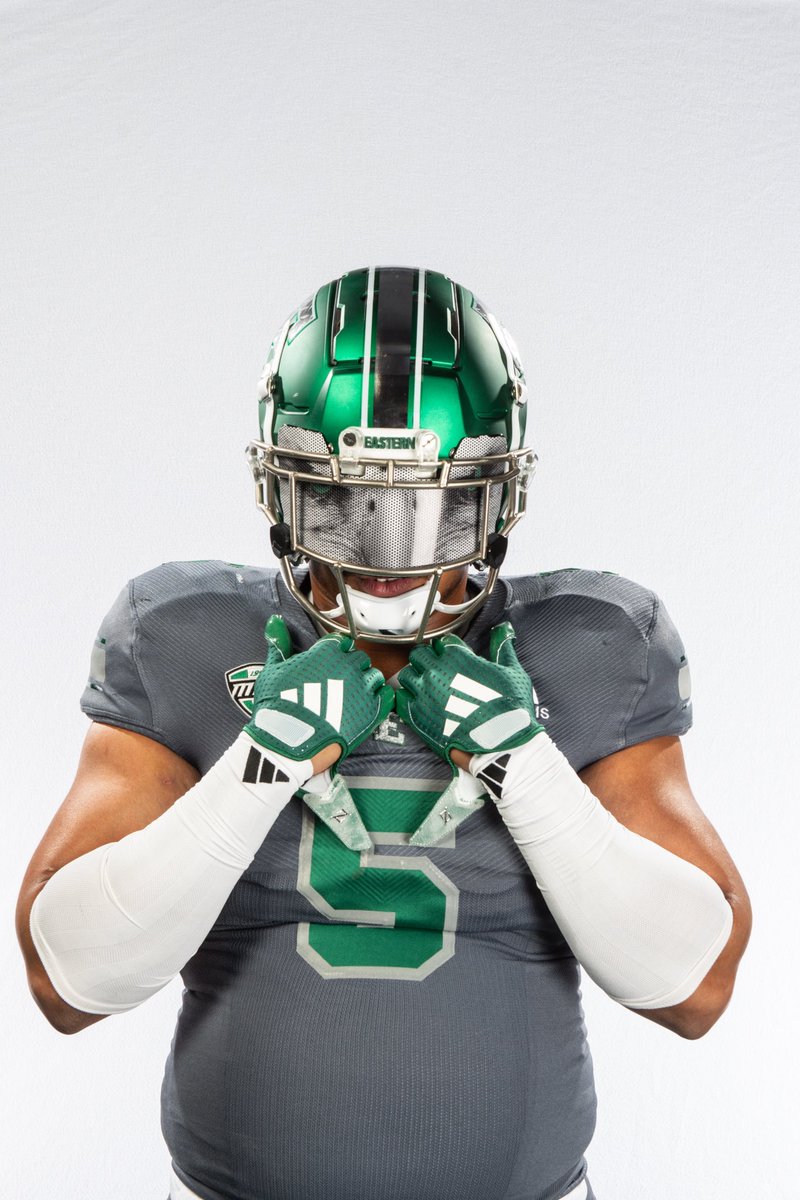 humblejay99's tweet photo. EMU OV👀 coming home?? https://t.co/XJvyGoTgqf