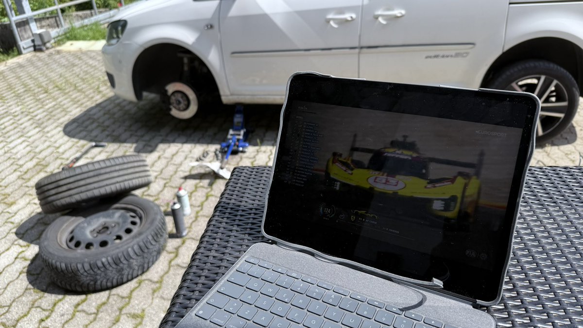 #direttaeurosport 
Io ci sto provando 😂 10 minuti a gomma. A quando la prossima safety che finisco😂