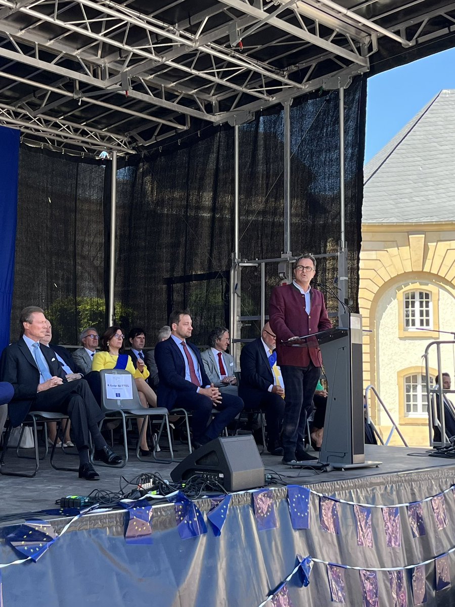 EU zu Lëtzebuerg (@ue_luxembourg) on Twitter photo <a href="/Europarl_LU/">Parlement européen au Luxembourg</a> <a href="/gouv_lu/">GouvernementLU</a> <a href="/VilleEchternach/">Ville d'Echternach</a> <a href="/AnneCalteux/">Anne Calteux</a> <a href="/CaroleHartmann/">Carole Hartmann</a> <a href="/ClaudeWiseler/">Claude Wiseler</a> <a href="/ChambreLux/">Chambre des Députés</a> As part of this year's #EuropeDay celebration, Deputy Prime Minister for <a href="/gouv_lu/">GouvernementLU</a>, <a href="/Xavier_Bettel/">Xavier Bettel</a> shared his insights on EU values and how our differences are our strenght. <a href="/Europarl_LU/">Parlement européen au Luxembourg</a> <a href="/gouv_lu/">GouvernementLU</a> <a href="/VilleEchternach/">Ville d'Echternach</a> <a href="/AnneCalteux/">Anne Calteux</a> <a href="/CaroleHartmann/">Carole Hartmann</a> <a href="/ClaudeWiseler/">Claude Wiseler</a> <a href="/ChambreLux/">Chambre des Députés</a> As part of this year's #EuropeDay celebration, Deputy Prime Minister for <a href="/gouv_lu/">GouvernementLU</a>, <a href="/Xavier_Bettel/">Xavier Bettel</a> shared his insights on EU values and how our differences are our strenght.