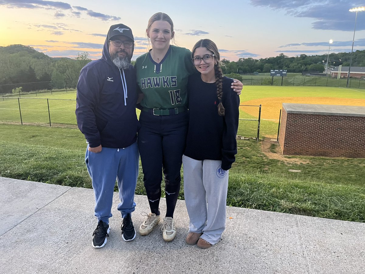 TVA Mizuno 2027/2028 (@tvamizunocruz) on Twitter photo Head down with <a href="/KiaraCruz152009/">Kiara Cruz</a> last night to see Raegan and her Skyline team play!!! They got both wins last!!!! Head down with <a href="/KiaraCruz152009/">Kiara Cruz</a> last night to see Raegan and her Skyline team play!!! They got both wins last!!!!