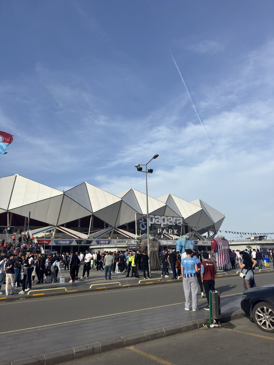 📍AVNİ AKER HELLS