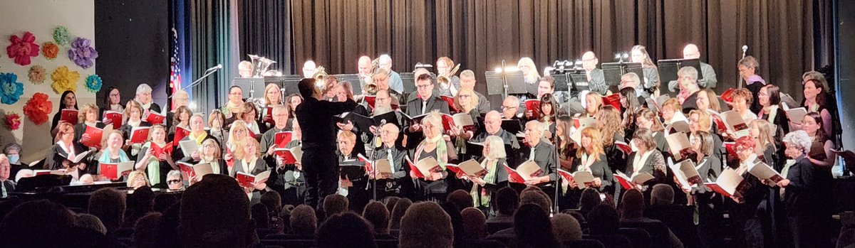 Great performances last night by the Northport Chorale and the NCJO BIG Band in a joint concert with the North Shore Chamber Choir!  The grand finale, Sir John Rutter's Gloria, featured brass and percussion musicians from NCB and The Northport Symphony Orchestra.