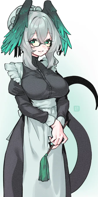 クラシカルなメイド服着てくれホルハイヤ 