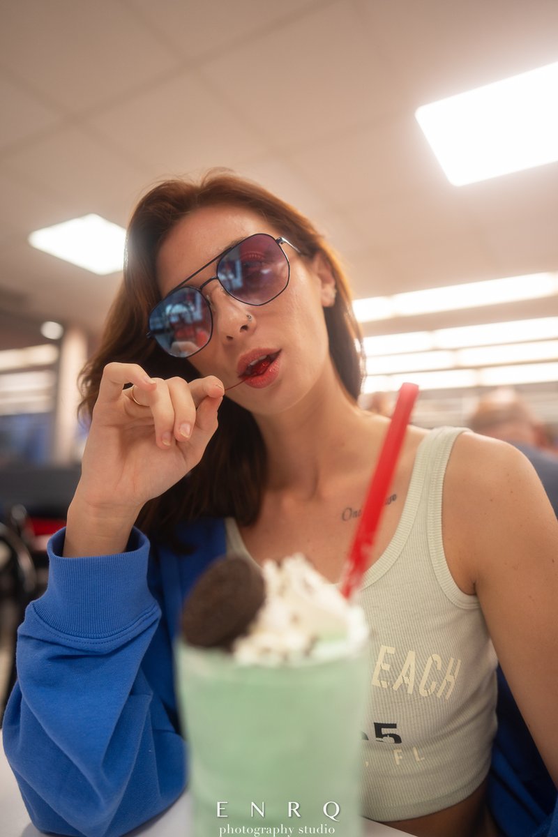 baby im hungry... can you take your snack out to eat?
#steakandshake #florida #glamour