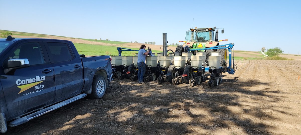 mike Lund tweet media