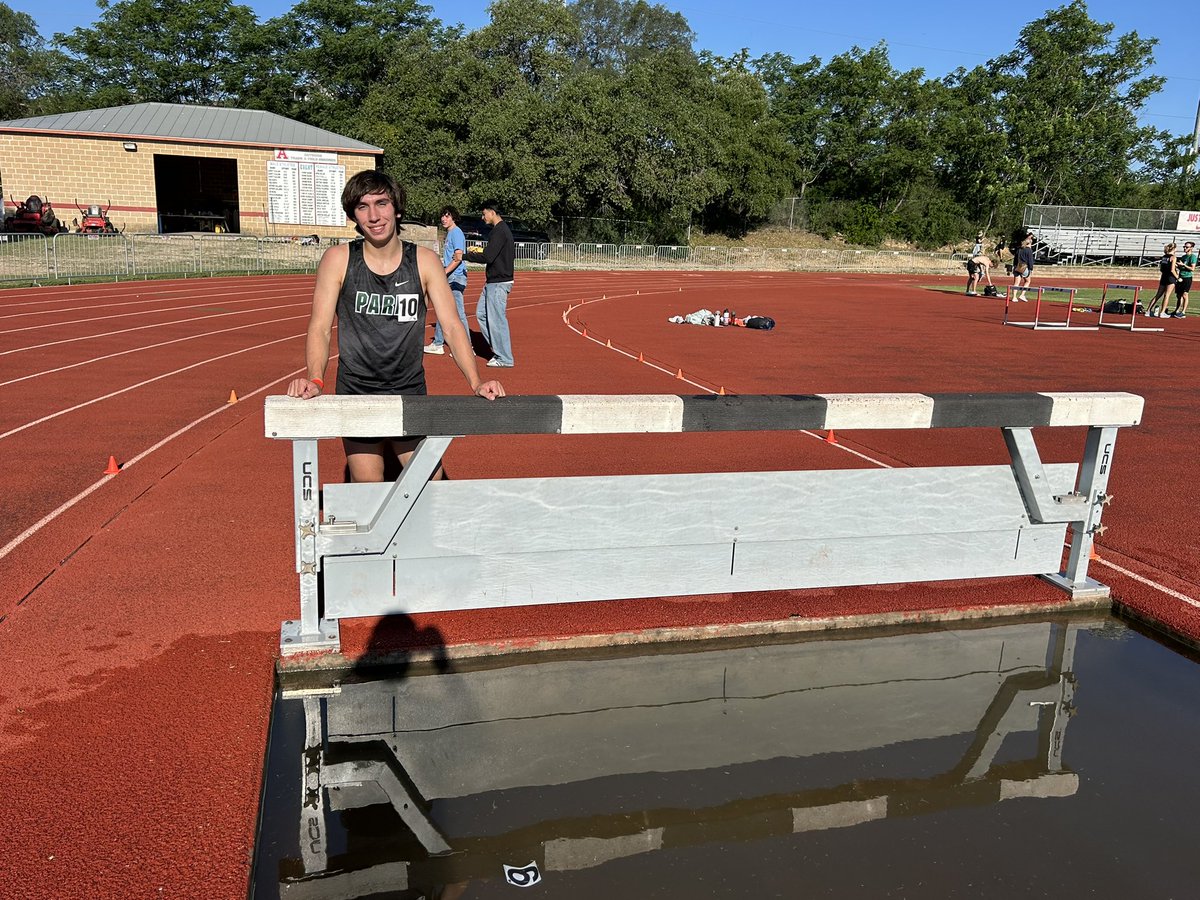 KParkBoysXC_TF's tweet photo. Congrats to Tristan for a great 2k Steeple run at the TTFCA Meet of Champions in San Antonio! Proud of you! @TTFCA @HumbleISD_Ath @HumbleISD_KMS @HumbleISD_KPHS https://t.co/OYLy0jY6uK